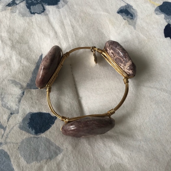 Bourbon and Boweties Bracelet - Picture 4 of 4